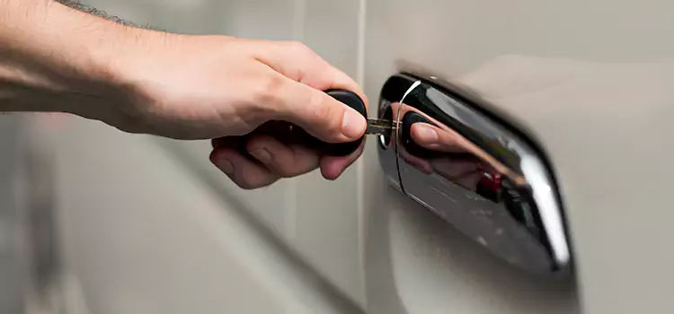 Why Choose Our Auto Locksmith Team in Franklin, WI?
